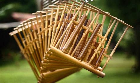 alat musik tradisional jambi   ALAT MUSIK SERANGKO